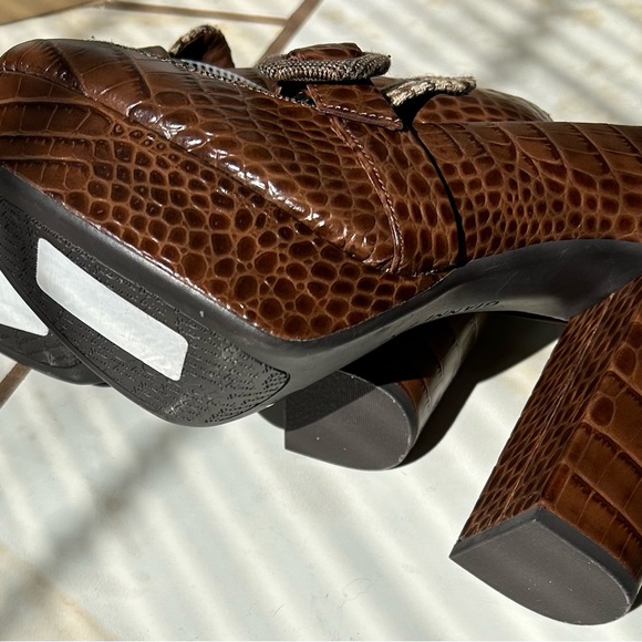 Gianni Bini Fawx Croc Brown & Tan Houndstooth Platform Heels - Picture 5 of 5